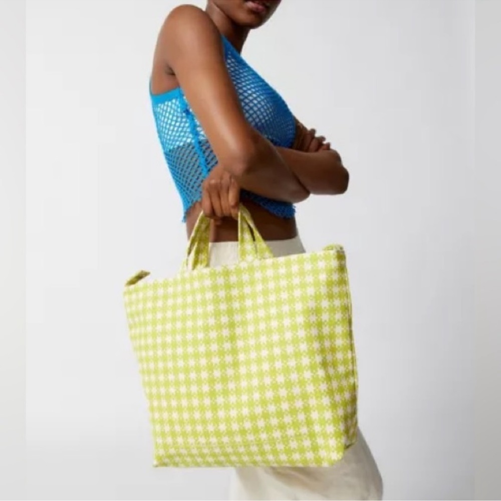 NWT - BAGGU - Horizontal Zip Duck Bag - Chartreuse Pixel Gingham - Picture 3 of 3